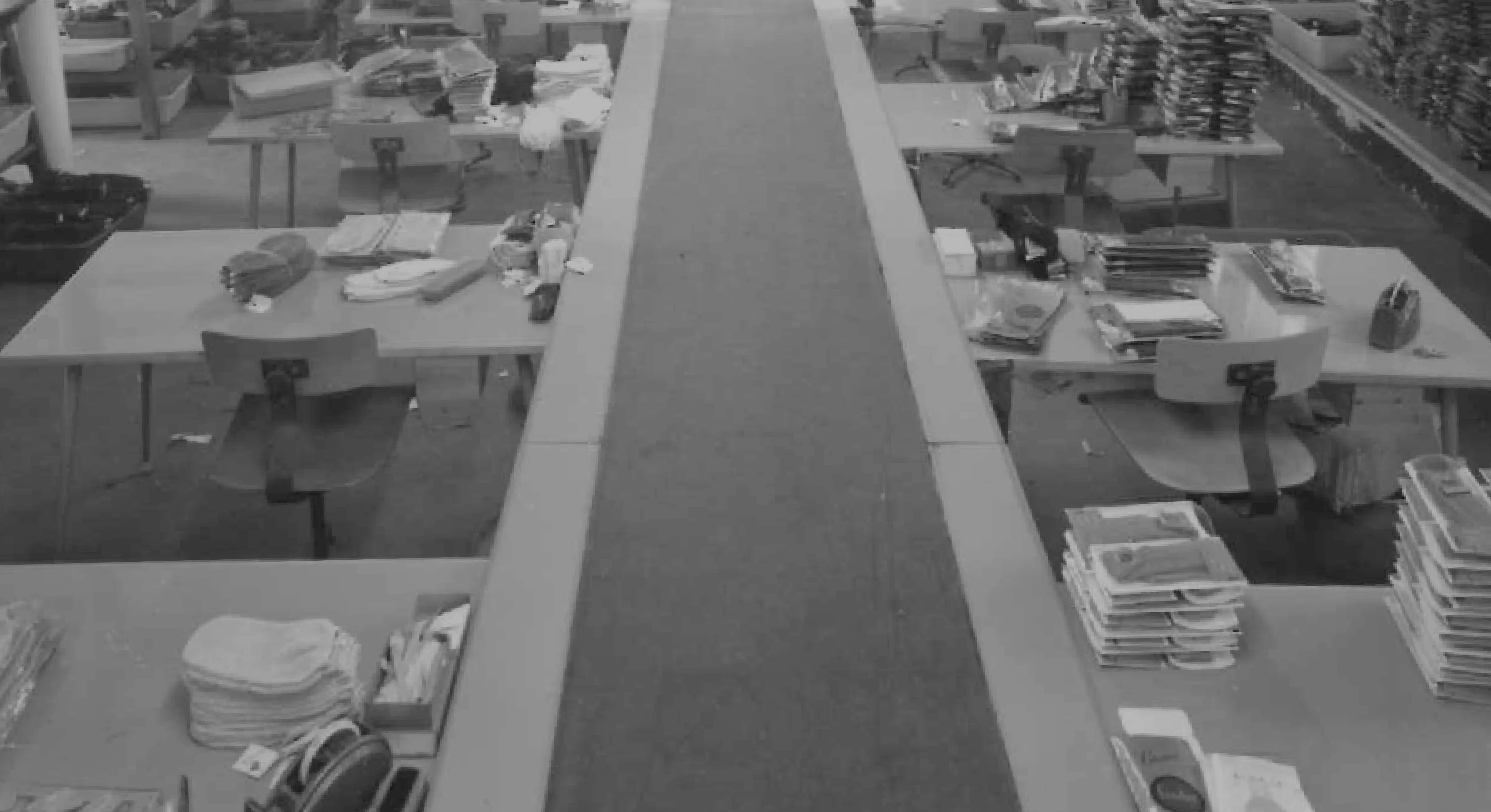 Ancienne Photographie des ateliers et convoyeurs de Renau Transportadors S.L